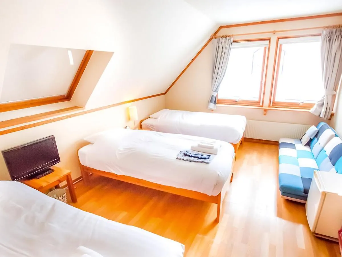 Rusutsu Lodges Pension Lilla Huset Niseko Japan